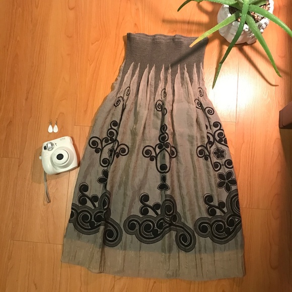 One Size Comfortable Stretchy Waist Skirt - Picture 2 of 3